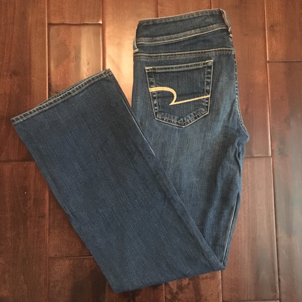 Women’s American Eagle Jeans Size 6